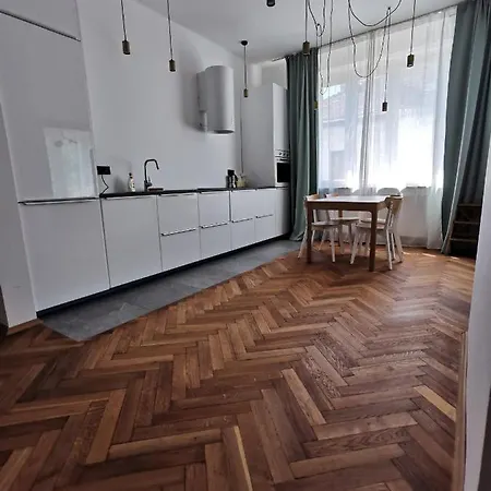 Apartament z klimatyzacją Kraków Zewnętrze zdjęcie